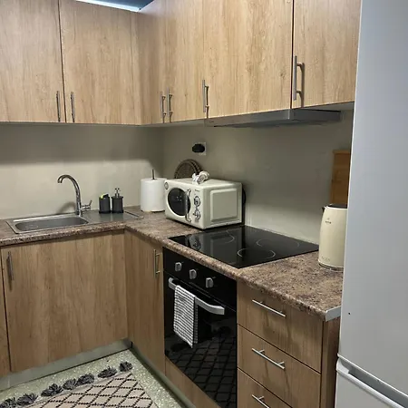 Stylish Koukaki Apartment Near Metro & Acropolis