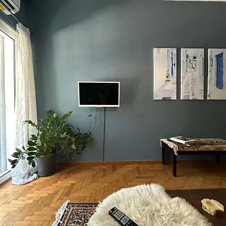 Stylish Koukaki Apartment Near Metro & Acropolis *